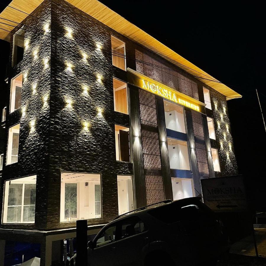 Moksha Riverside Resort Kasol Eksteriør billede