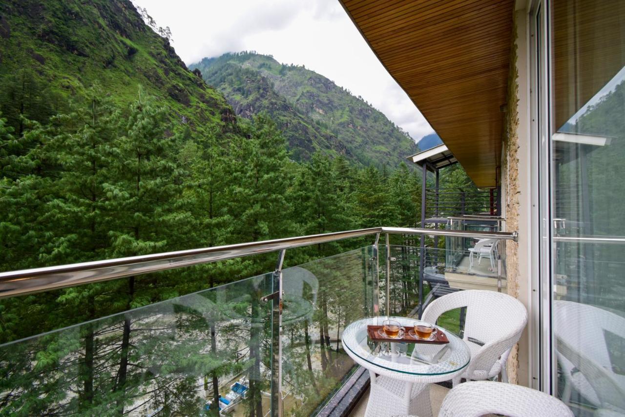 Moksha Riverside Resort Kasol Eksteriør billede
